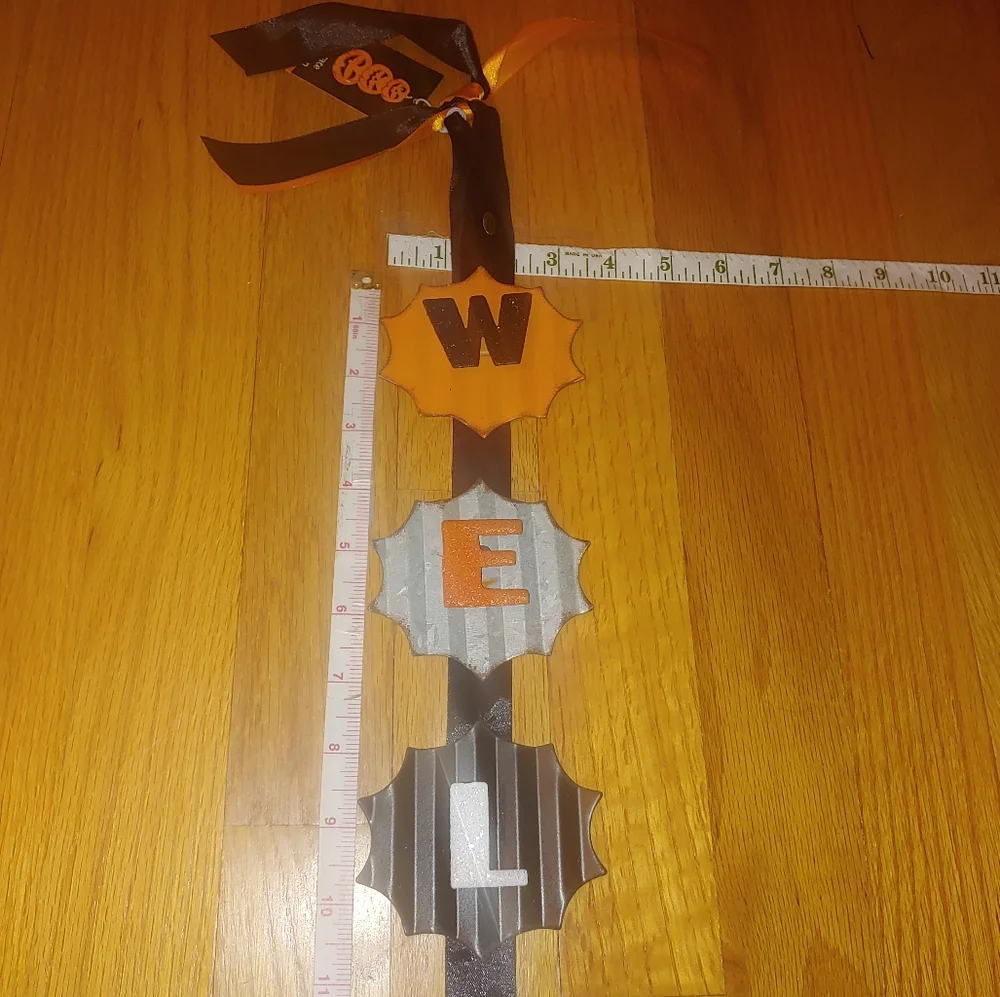 Metal Hanging Halloween Welcome Sign